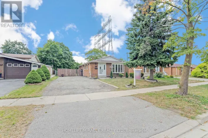 66 AVENING DRIVE, Toronto