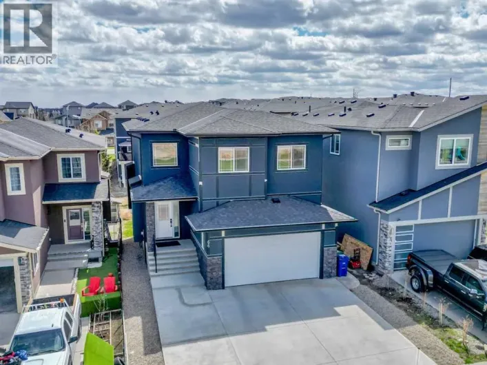 66 Baysprings Gardens SW, Airdrie