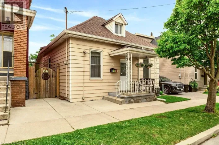 66 BEECHWOOD Avenue, Hamilton