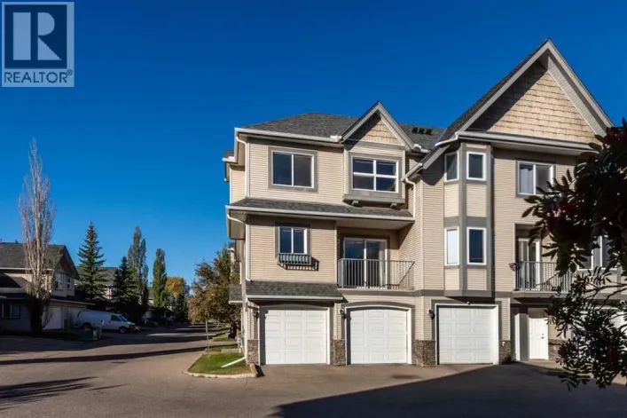 66 Cedarwood Lane SW, Calgary