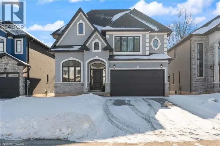 66 CESAR Place, Ancaster