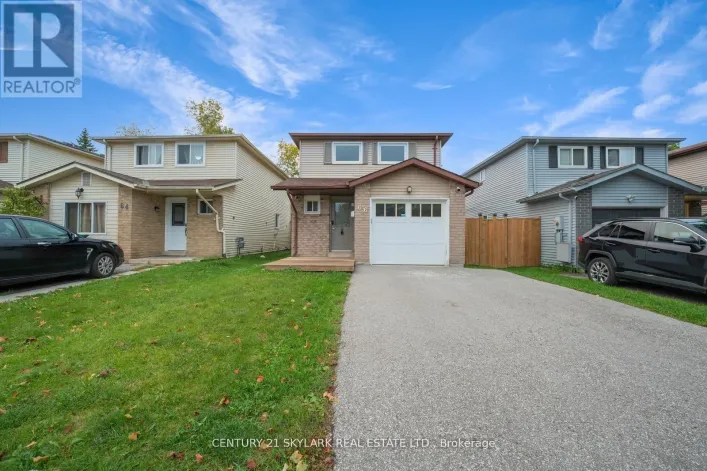 66 CORBETT DRIVE, Barrie