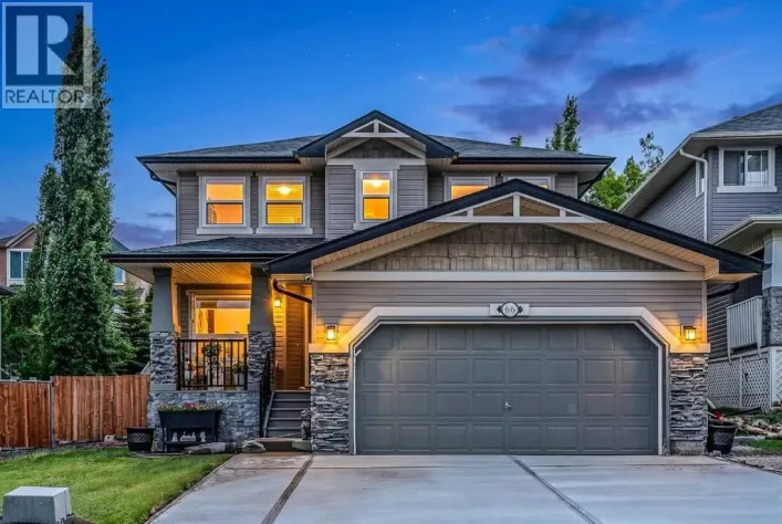 66 Crestmont Drive SW, Calgary