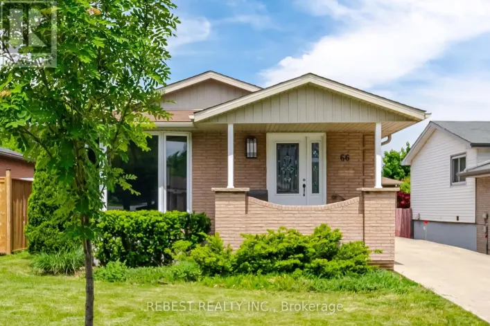 66 DARLINGTON DRIVE, Hamilton