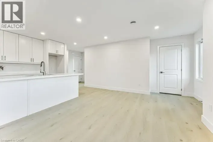 66 GAGE Avenue Unit# 2, Kitchener