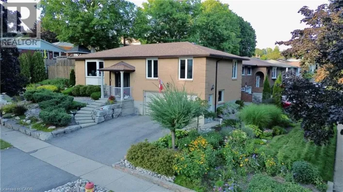66 GEORGIAN Crescent, Kitchener