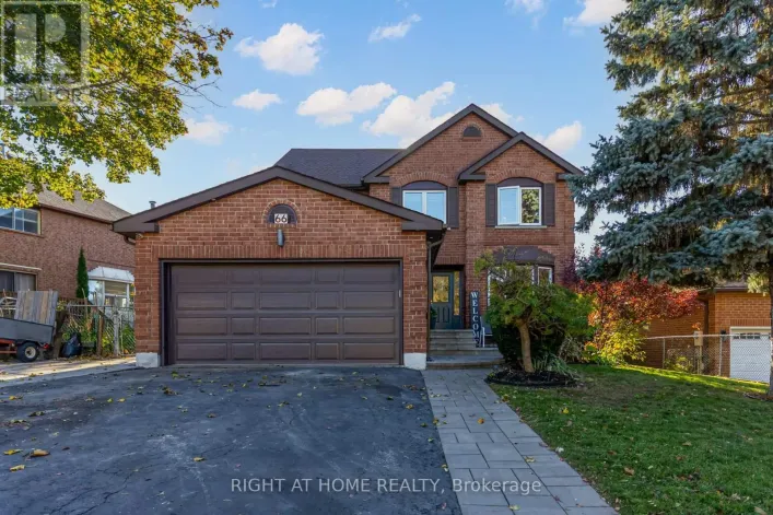 66 GLEN HILL DRIVE, Whitby