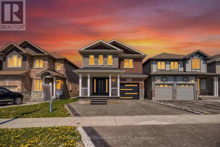 66 HERITAGE STREET, Bradford West Gwillimbury