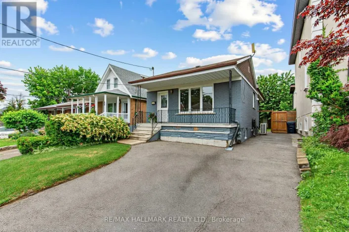 66 HOLMSTEAD AVENUE, Toronto