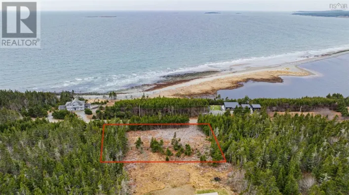 66 Kaakwogook Way, Clam Bay