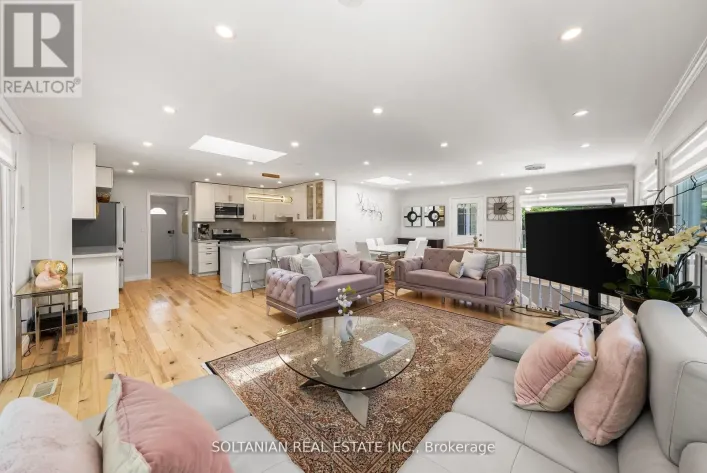 66 LAKELAND CRESCENT, Richmond Hill