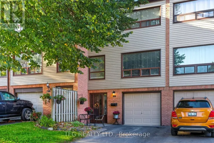 66 PARKLANE CIRCLE, Clarington