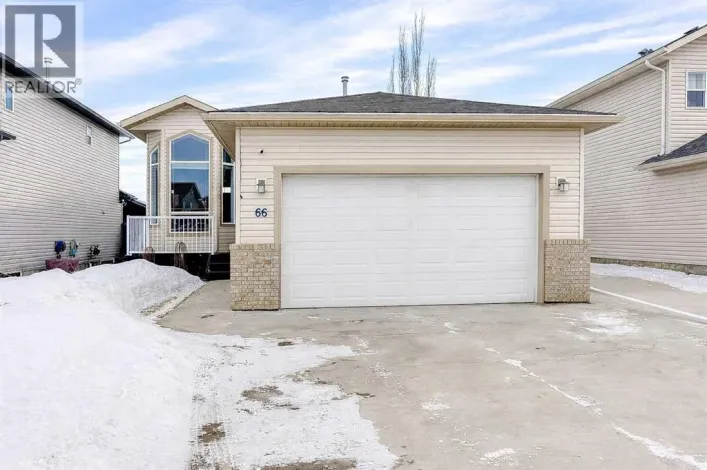 66 Pinnacle Lake Drive, Grande Prairie