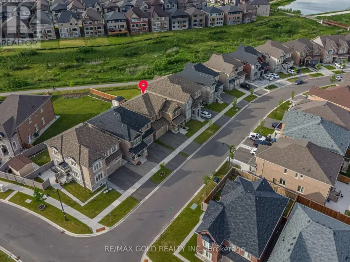 66 PUFFIN CRESCENT, Brampton