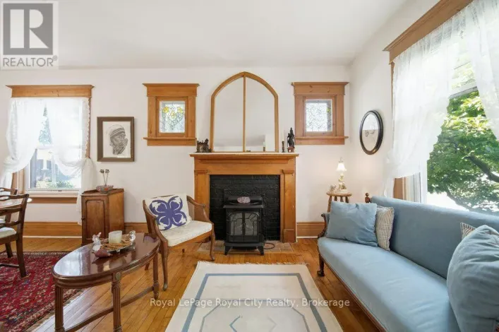 66 RAGLAN STREET, Guelph