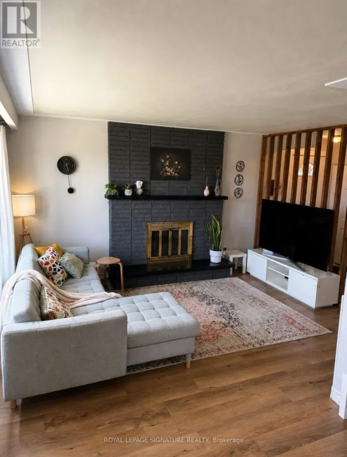 66 VICTOR BOULEVARD, Hamilton