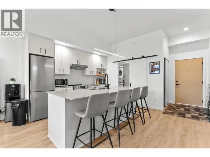 660 Cawston Avenue N Unit# 609, Kelowna