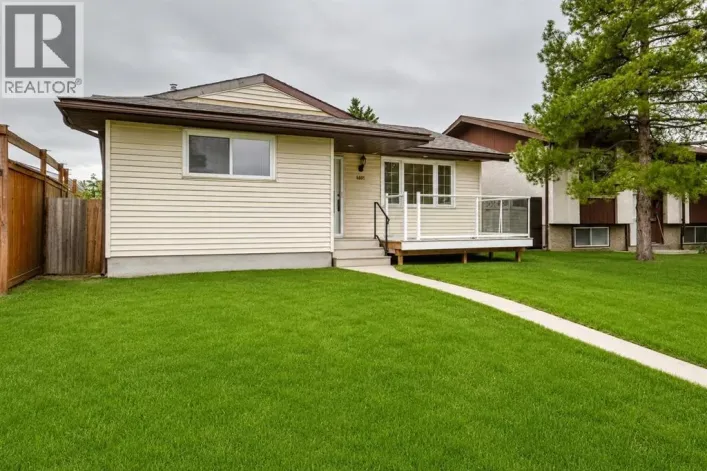 6607 Malvern Road NE, Calgary