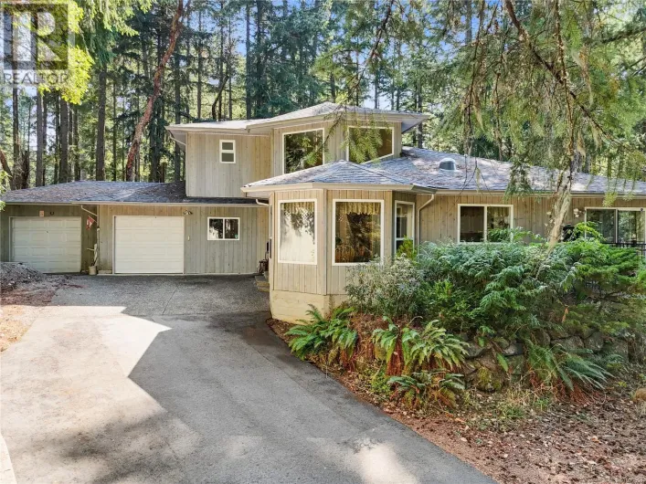 661 Millstream Lake Rd, Highlands