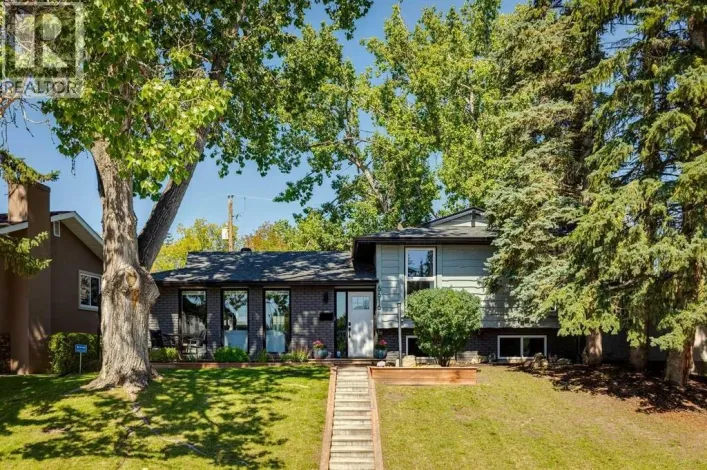 6616 Silverdale Road NW, Calgary