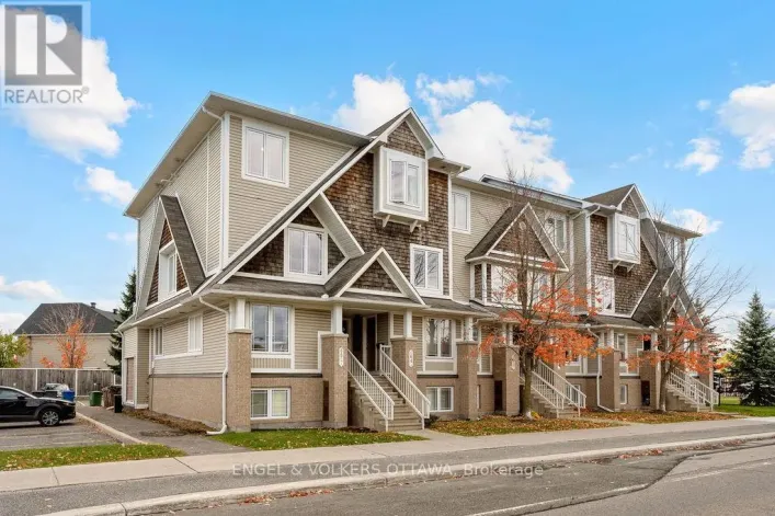 662B CHAPMAN MILLS DRIVE, Ottawa