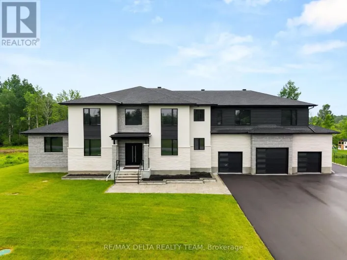 663 BALLYCASTLE CRESCENT, Ottawa