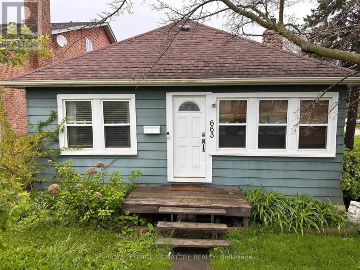 663 LIVERPOOL ROAD, Pickering