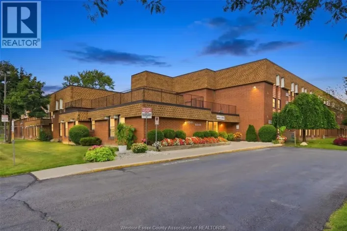 6635 THORNBERRY CRESCENT Unit# 387, Windsor