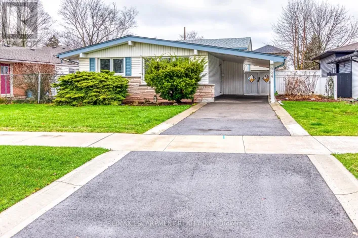 664 GENEVA PARK DRIVE, Burlington