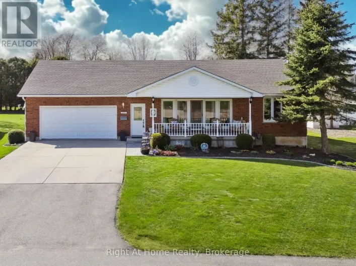 664 MAPLE STREET, Huron East