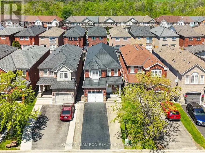 664 SUNBIRD TRAIL, Pickering