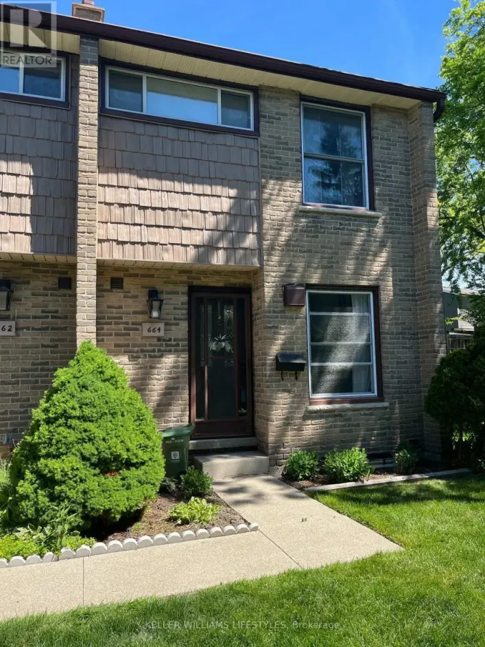 664 WONDERLAND ROAD S, London South