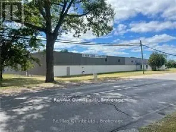 665 DUNDAS STREET E, Belleville