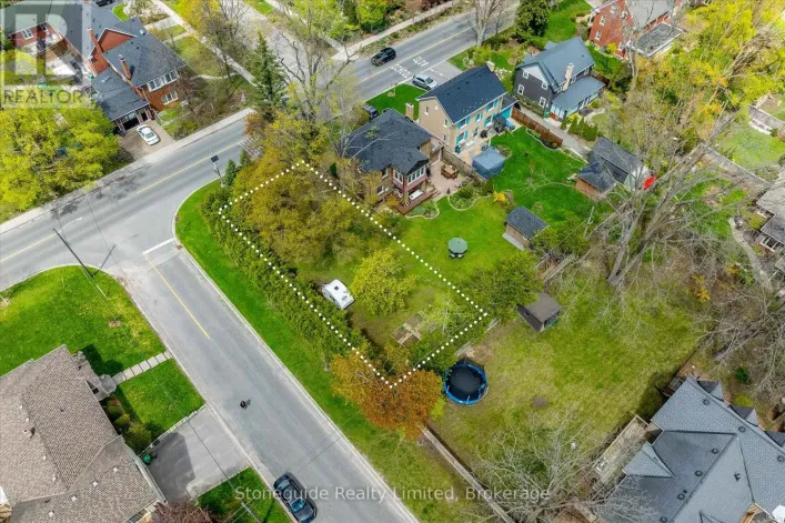 665 WELLER STREET, Peterborough