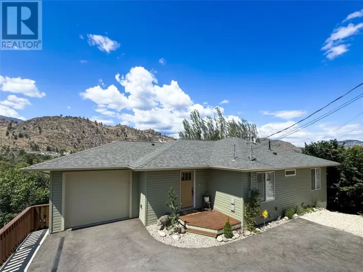 6654 Bellevue Drive, Oliver