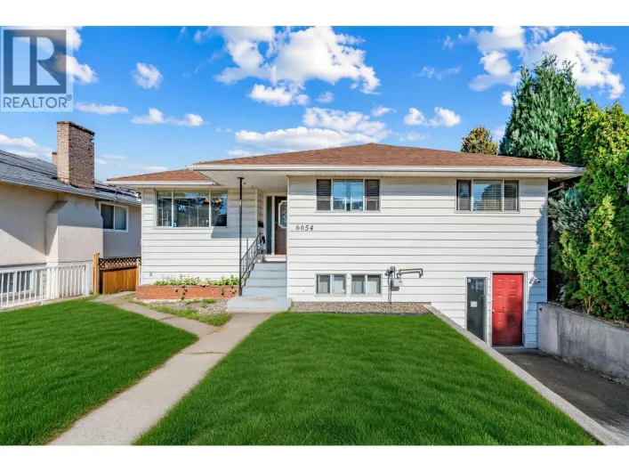 6654 LINDEN AVENUE, Burnaby