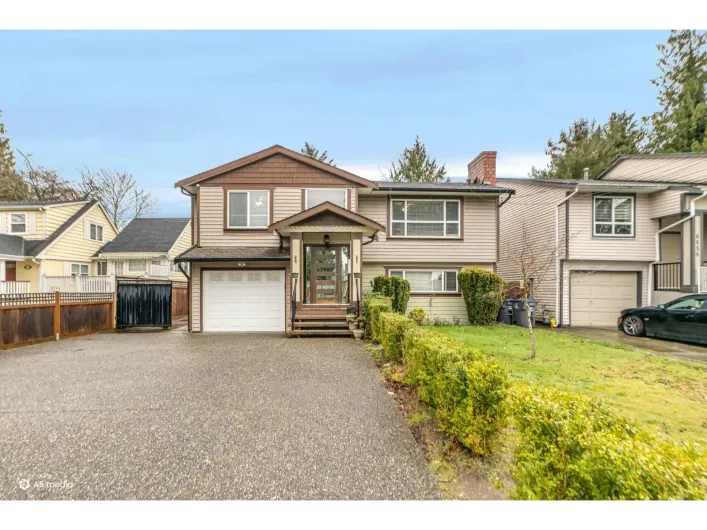 6662 130 STREET, Surrey