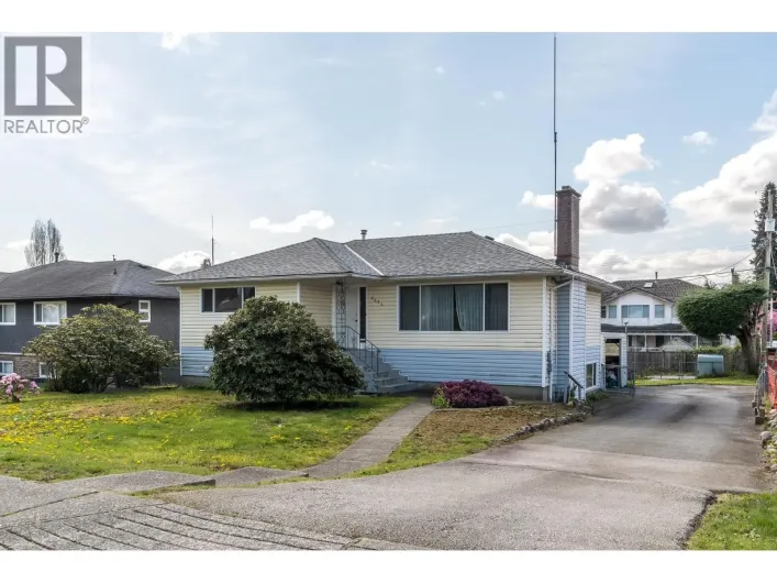 6664 CHARLES STREET, Burnaby
