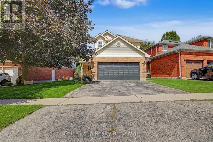 667 SPRINGBANK AVENUE N, Woodstock