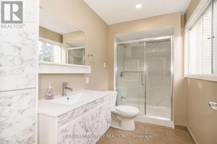 667 WESTSHORE BOULEVARD N, Pickering