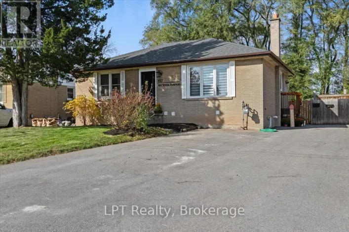 667 WICKENS AVENUE, Burlington