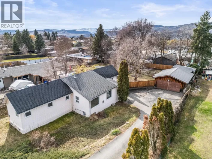 6670 L & A Road, Vernon