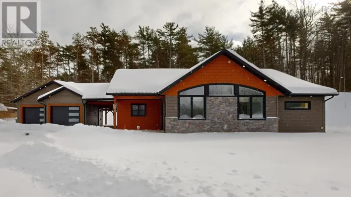 6672 Highway 1, Coldbrook