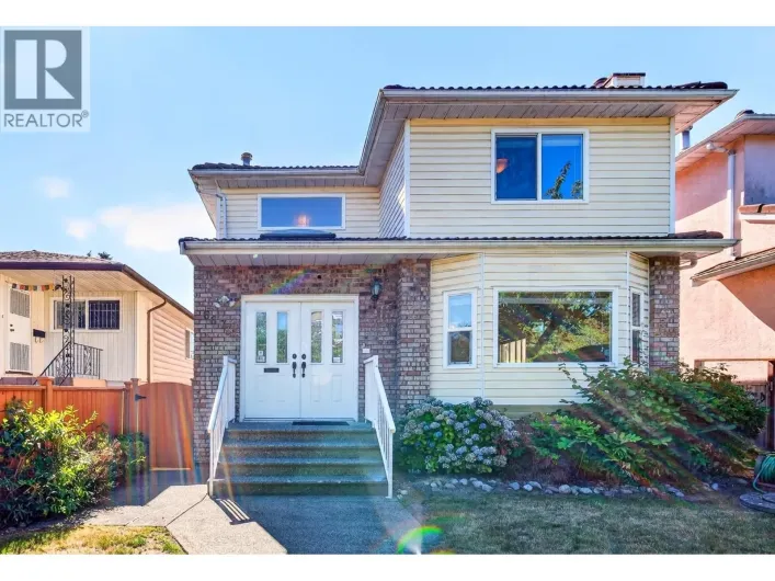 6673 GLADSTONE STREET, Vancouver