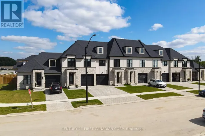 6674 HAYWARD DRIVE, London South