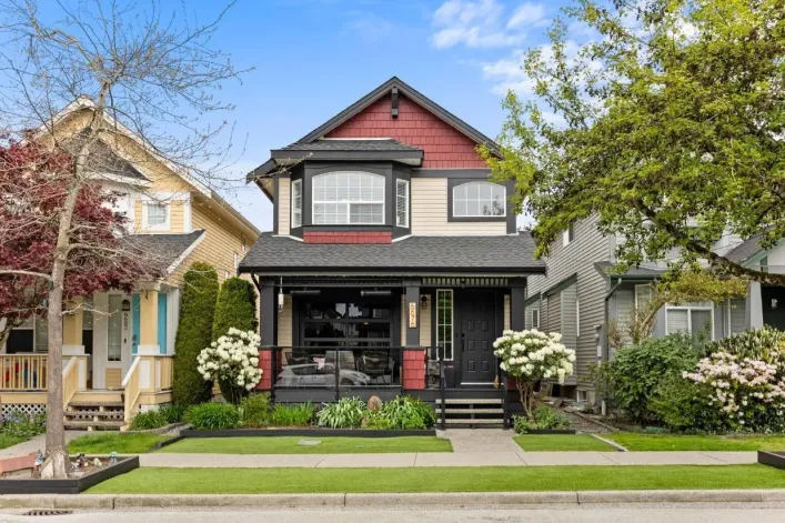6676 185 STREET, Surrey