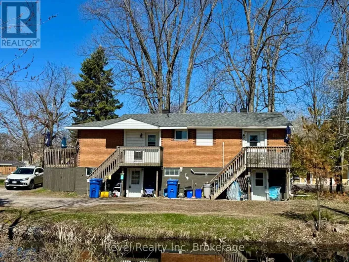 668 LAKESHORE DRIVE, North Bay