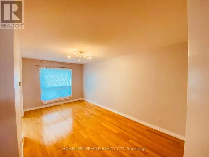 668A BUTTERNUT AVENUE, Waterloo