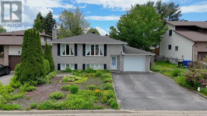 669 BROMLEY AVENUE, North Bay