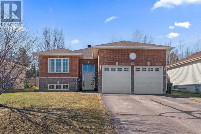 669 FAIRVIEW AVENUE S, Laurentian Valley